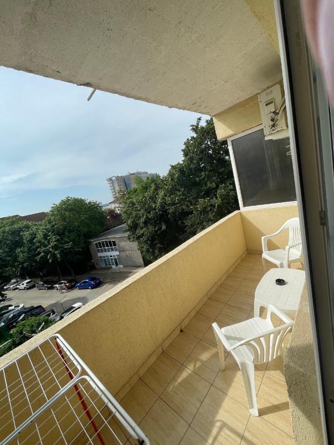 דירות אפורי נורד Garsoniere Dya מראה חיצוני תמונה
